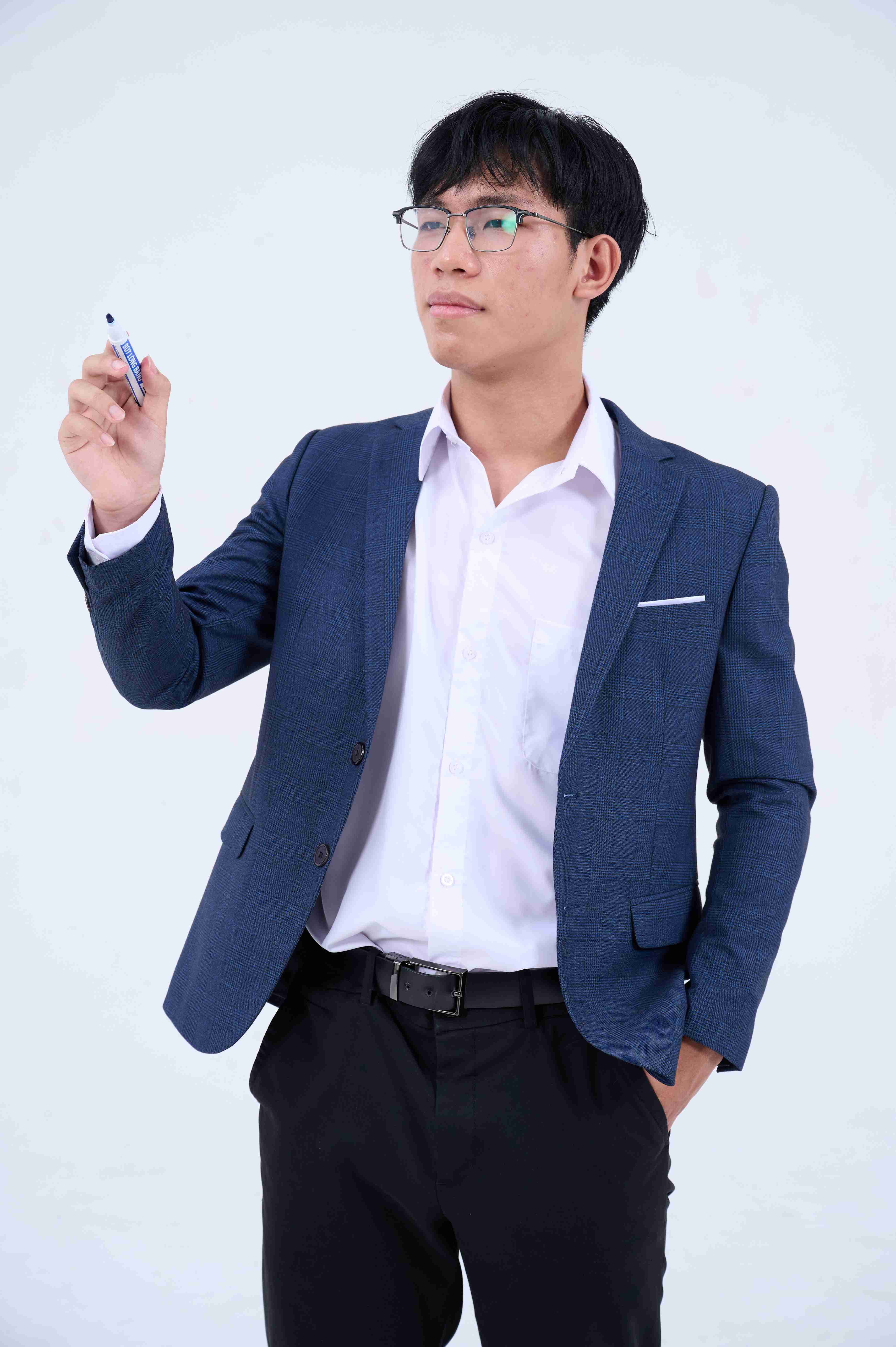 THẦY Nguyễn Tuấn Minh